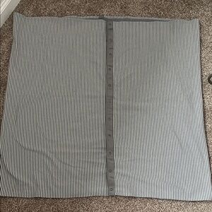 lululemon athletica Black and White Striped Scarf